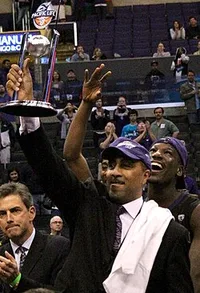 Lorenzo Romar