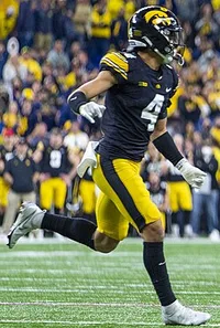 Dane Belton