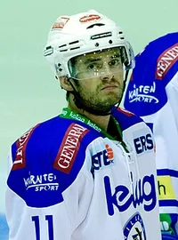 Derek Ryan
