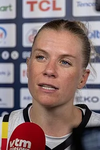 Julie Vanloo