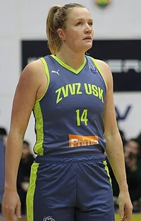 Emese Hof